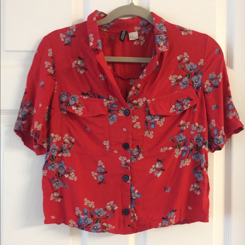 HM divided crop blouse